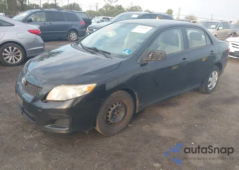 2010 Toyota Corolla Le z USA, uszkodzony, nr VIN 2T1BU4EE1AC407874